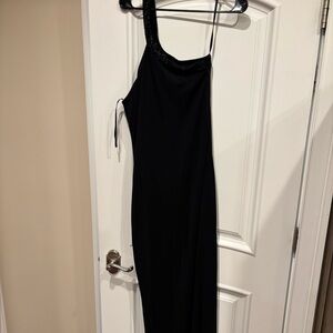 Chic One Shoulder Black Dress